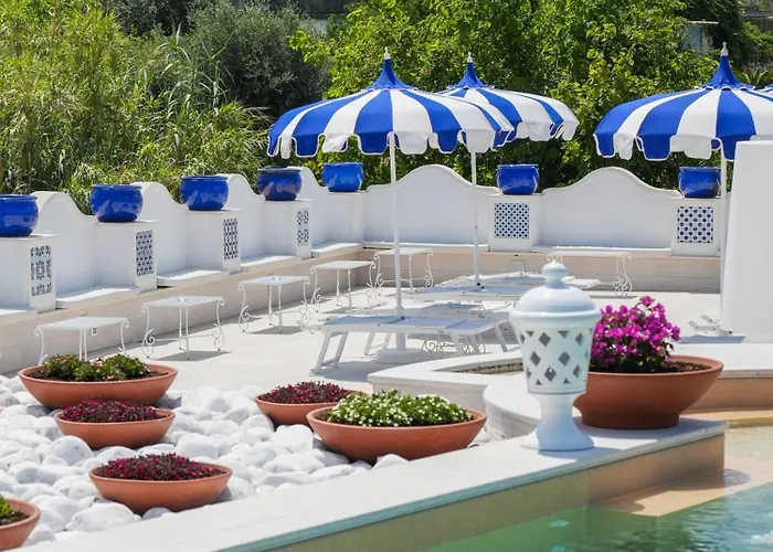 Отель Corallo Blu De Charme - Sea & Access