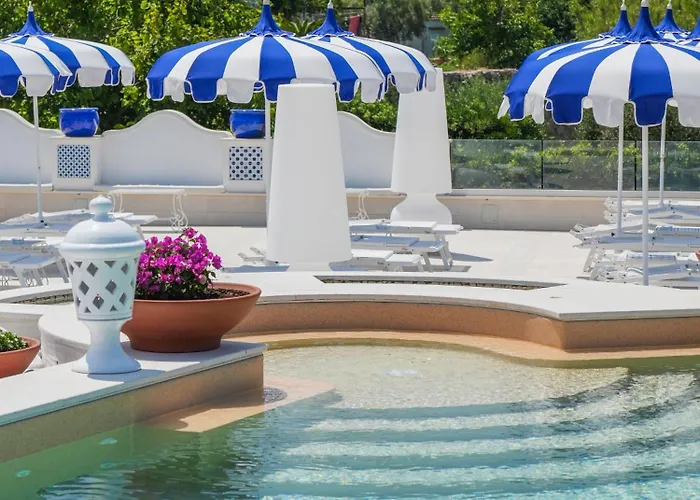 Отель Corallo Blu De Charme - Sea & Access 4*